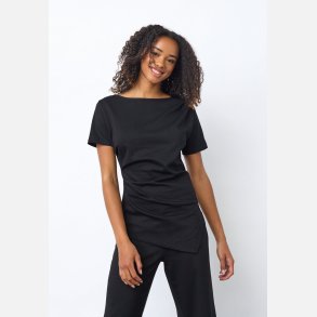 PREORDER Sisters Point Veda Top Black 