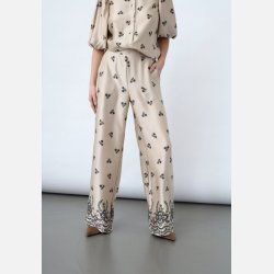 Sisters Point Verina Pants Champagne/Black Flower