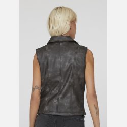 Sisters Point Dazia Vest Washed Black