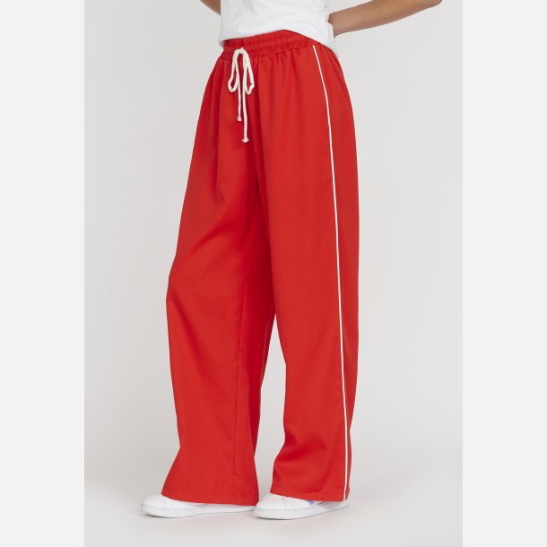 Sisters Point Vemra pants