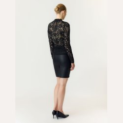 YAS Lacey LS Lace Top Black