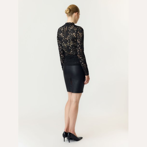 YAS Lacey LS Lace Top Black