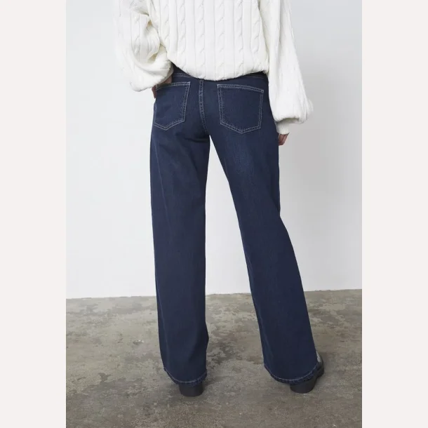 Sisters Point Onea Belt Denim Blue Wash