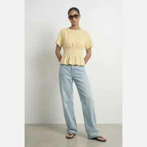 PREORDER HYPEDROP Sana SS Pleated T-Shirt 