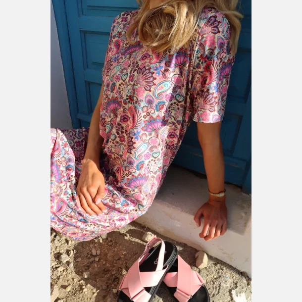 Liberte Essentiel Alma U Tshirt Frill Dress paisley 
