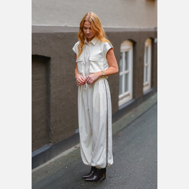 PREORDER A-View Sixt Pants Sand