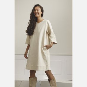 Love and Divine 1270 kjole