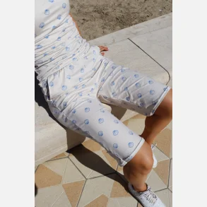 Liberte Essentiel Alma Long Shorts Ivory Cobolt Shell