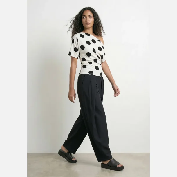 PREORDER HYPEDROP Emma Draped Off-Shoulder Top