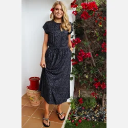 Liberte Essentiel Alma t-shirt kjole black lace