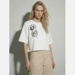 HYPEDROP Margaret SS Boxy T-Shirt