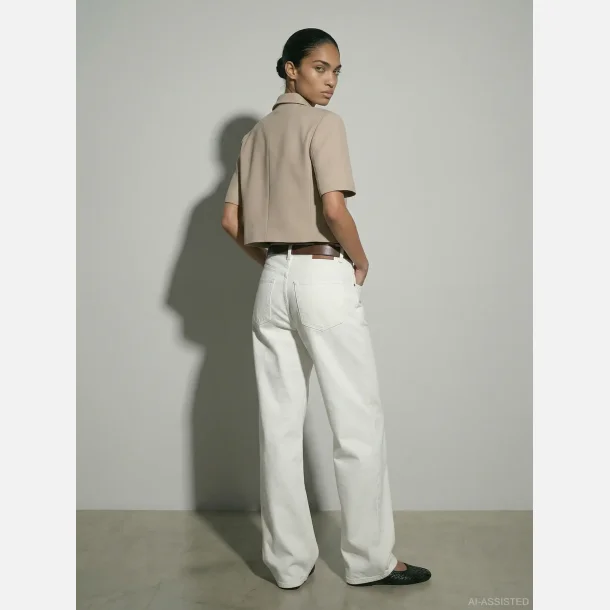 HYPEDROP Maureen Blazer Nomad