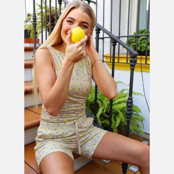 Liberte Essentiel Alma vendbar top beige lemon