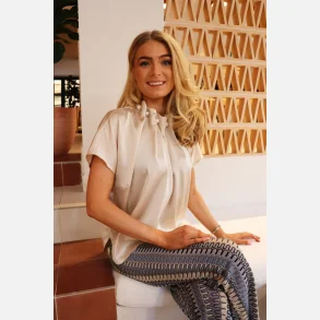 Liberte Essentiel Pip SS Pearl Blouse Champagne