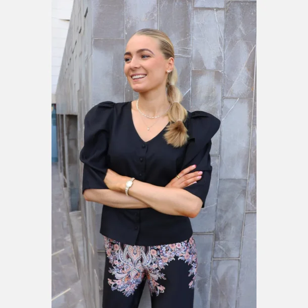 Liberte Essentiel Winnie Button Blouse