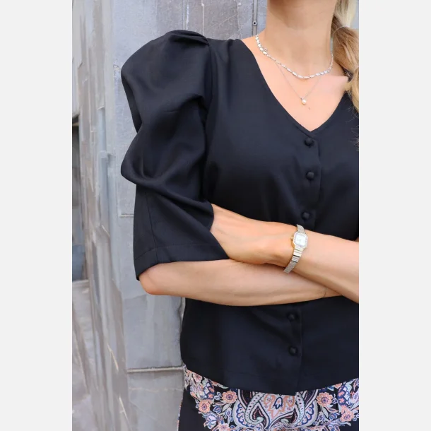 Liberte Essentiel Winnie Button Blouse