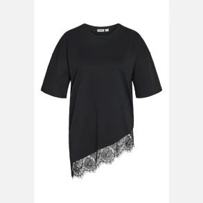 Noisy May Easy lace top sort