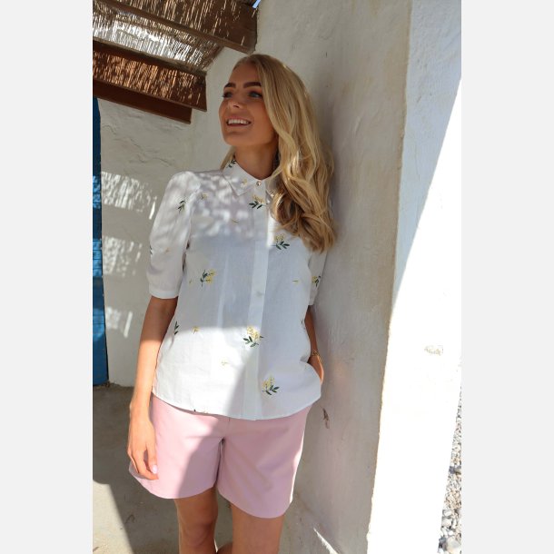 PREORDER Liberte Essentiel Flora SS Blouse Offwhite Embroidery