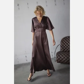 Sisters Point Gisela kjole chocolate brown