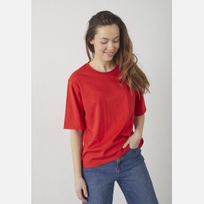 Sisters Point Heda Loose SS Raspberry