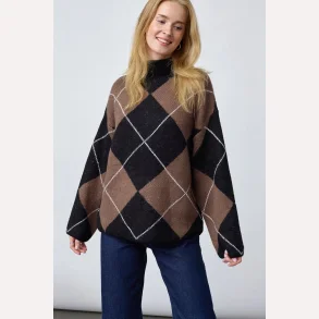 Sisters Point Luna Pullover Harlequin