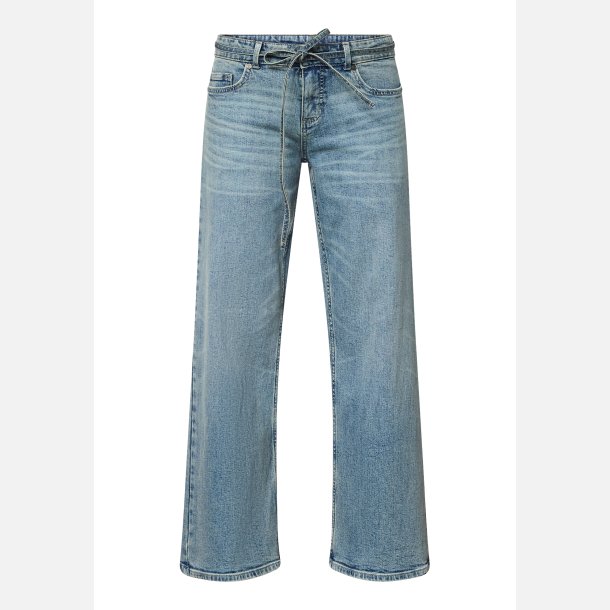 Sisters Point Onea Belt Jeans 