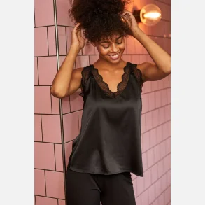 Sisters Point Vara Top Black