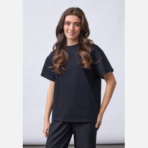 Sisters Point Veda Tshirt Black