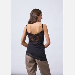 Sisters Point Vumi Top